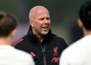 Neville–Carragher–Keane Sepakat: Liverpool Musim Ini di Ambang Keruntuhan Taktis