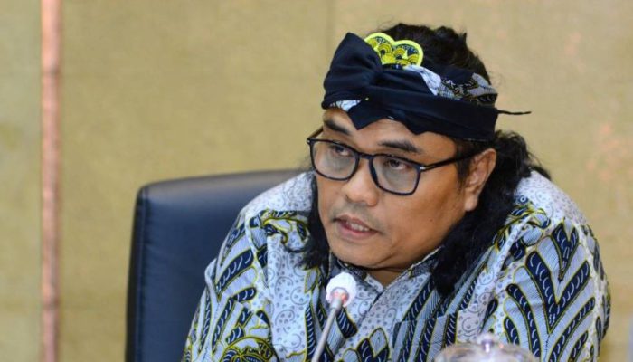 Peringatan Keras DPR: Penipuan Lowongan Kerja di Indonesia Bisa Berujung Perdagangan Manusia!