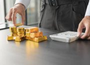 Stabil atau Agresif? Perbandingan Investasi Emas dan Perak Secara Tahunan