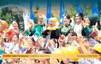 Gubernur Jawa Timur Terima Rekor MURI di Hardiknas 2026, Perkuat Program Pendidikan Berintegritas