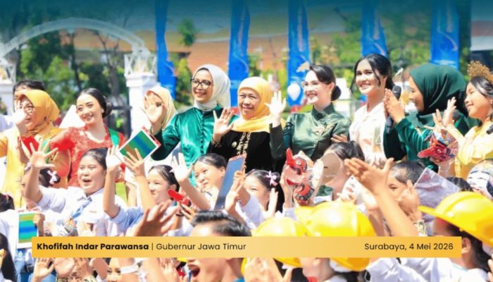 Gubernur Jawa Timur Terima Rekor MURI di Hardiknas 2026, Perkuat Program Pendidikan Berintegritas