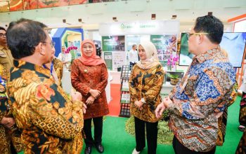 Gubernur    Khofifah Optimistis Surabaya Hospital Expo Jadi Referensi Teknologi Kesehatan Nasional