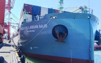 EAZI Pangkas Waktu Pergantian Kapal hingga 70 Persen, TPK Nilam Catat Rekor Arus Petikemas 49.685 TEUs