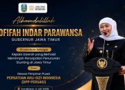 Gubernur Khofifah Terima Penghargaan Persagi, Sukses Turunkan Prevalensi Stunting Jatim