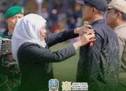 Gubernur Khofifah Indar Parawansa Sebut Karya Bakti Skala Besar TNI Perkuat Kemanunggalan TNI-Rakyat dan Ketahanan Wilayah Madura