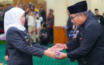 Khofifah Tegaskan Rotasi Pejabat Demi Penguatan Organisasi dan Percepatan Pelayanan Publik di Jawa Timur