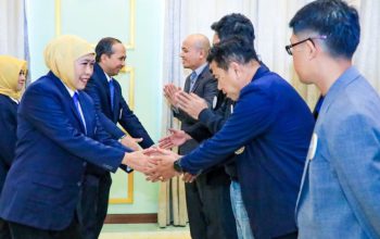 Khofifah Ajak IKA UNAIR Bali Perkuat Jejaring Kolaborasi, Wujudkan Substitusi Impor dan Swasembada Daging