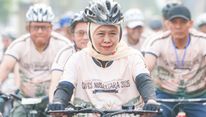 Gubernur Khofifah dan Deputi Bank Indonesia Gowes Bersama, Perkuat Sinergi Lewat Gaya Hidup Sehat