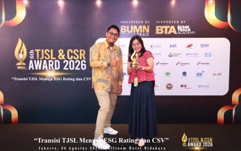 Budidaya Kepiting Soka Jadi Andalan, PT Terminal Teluk Lamong Raih Penghargaan Gold