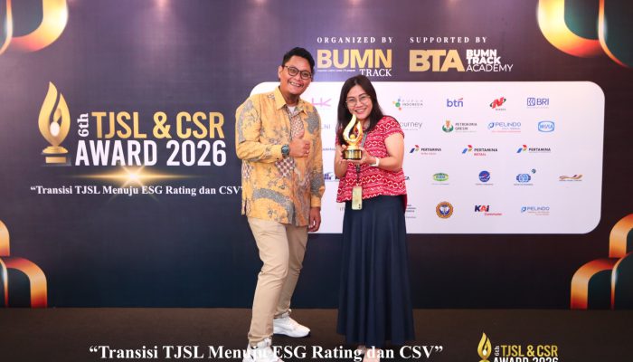 Budidaya Kepiting Soka Jadi Andalan, PT Terminal Teluk Lamong Raih Penghargaan Gold
