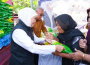 Gubernur Khofifah Gencarkan Pasar Murah, Harga Sembako di Bawah Pasaran Bantu Ringankan Belanja Warga