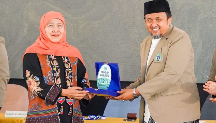 Wisuda 51 Mahasantri Ma’had Aly Nurul Cholil, Khofifah: Jadilah Ahli di Bidang Masing-Masing