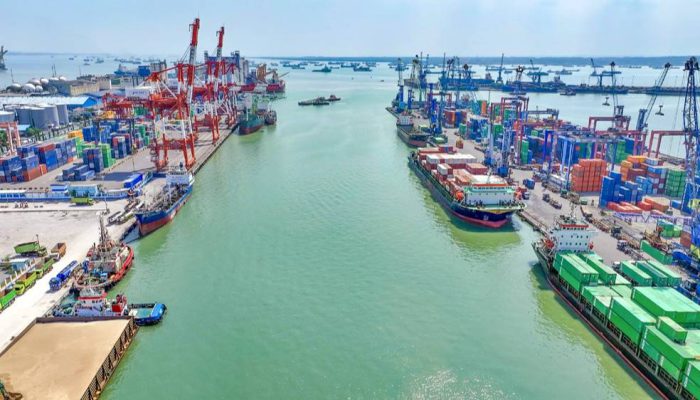 TTL Perkuat Peran Surabaya sebagai Hub Logistik, Throughput Petikemas Cetak Rekor Baru