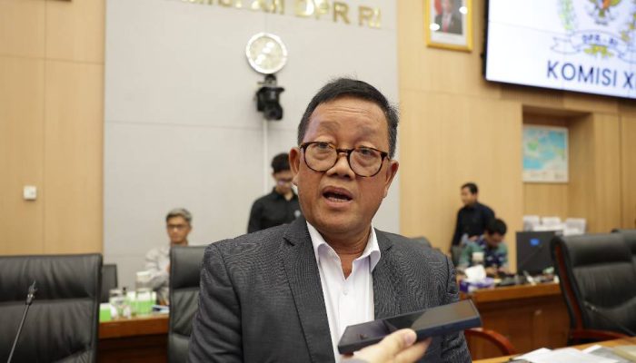 Lifting Minyak Seret, DPR Desak Pemerintah Sederhanakan Regulasi Migas