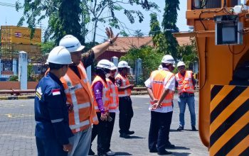 Terminal Nilam Bersiap Operasikan E-RTG Baru, Aspek Keselamatan Jadi Perhatian