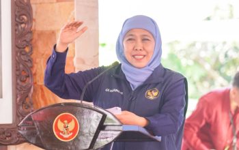 Khofifah Bawa Bansos Rp9,87 Miliar ke Magetan, Tegaskan Komitmen ‘No One Left Behind’